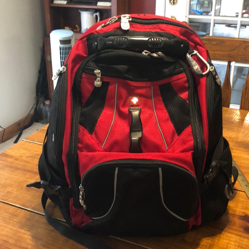 Swiss Gear Backpack. Excellent condition!!